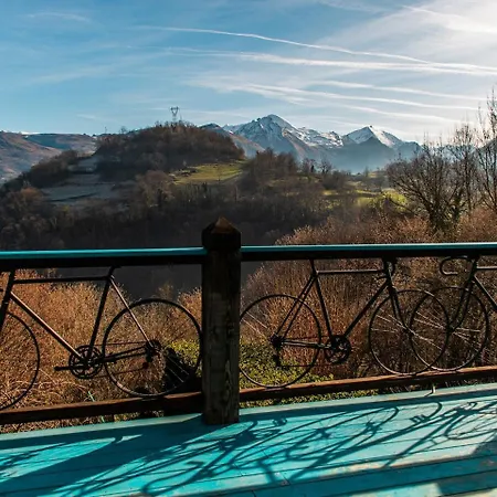 Terrafirma 40m2 Flat With Private 20m2 Terrace On D918 Ideal For Cyclists شقة Arras-en-Lavedan